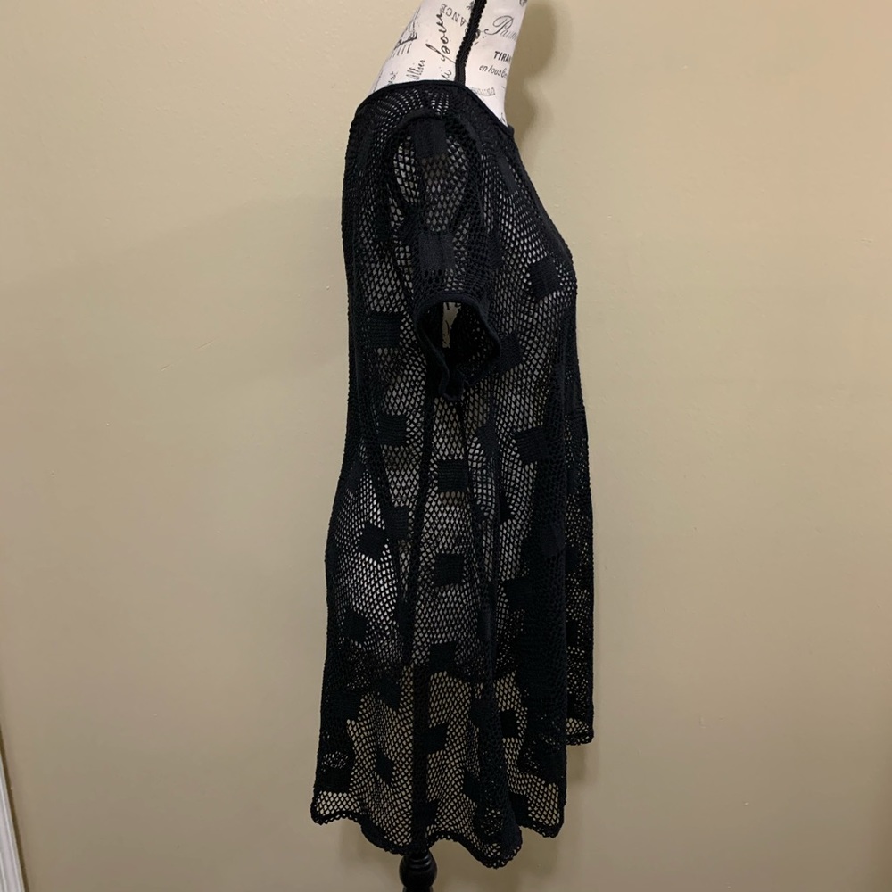Dotti Black Crochet Short Sleeve Swim Cover Up Size Small - Picture 5 of 9